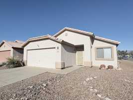 featured image of 2800 W Simplicity Dr