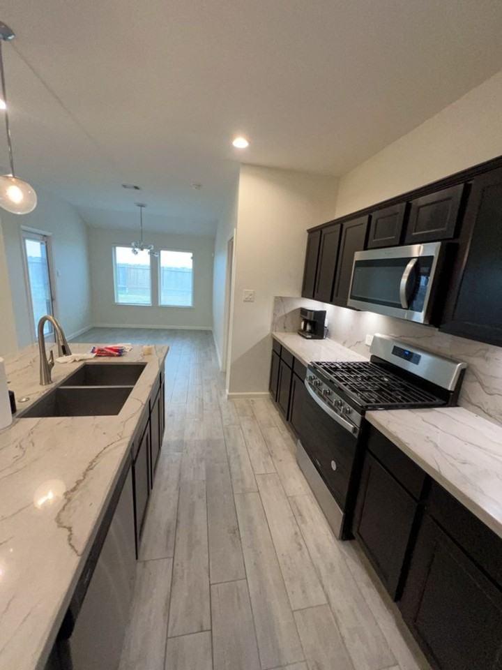 5327 Cherry Tallow Trl - Photo 5 of 18