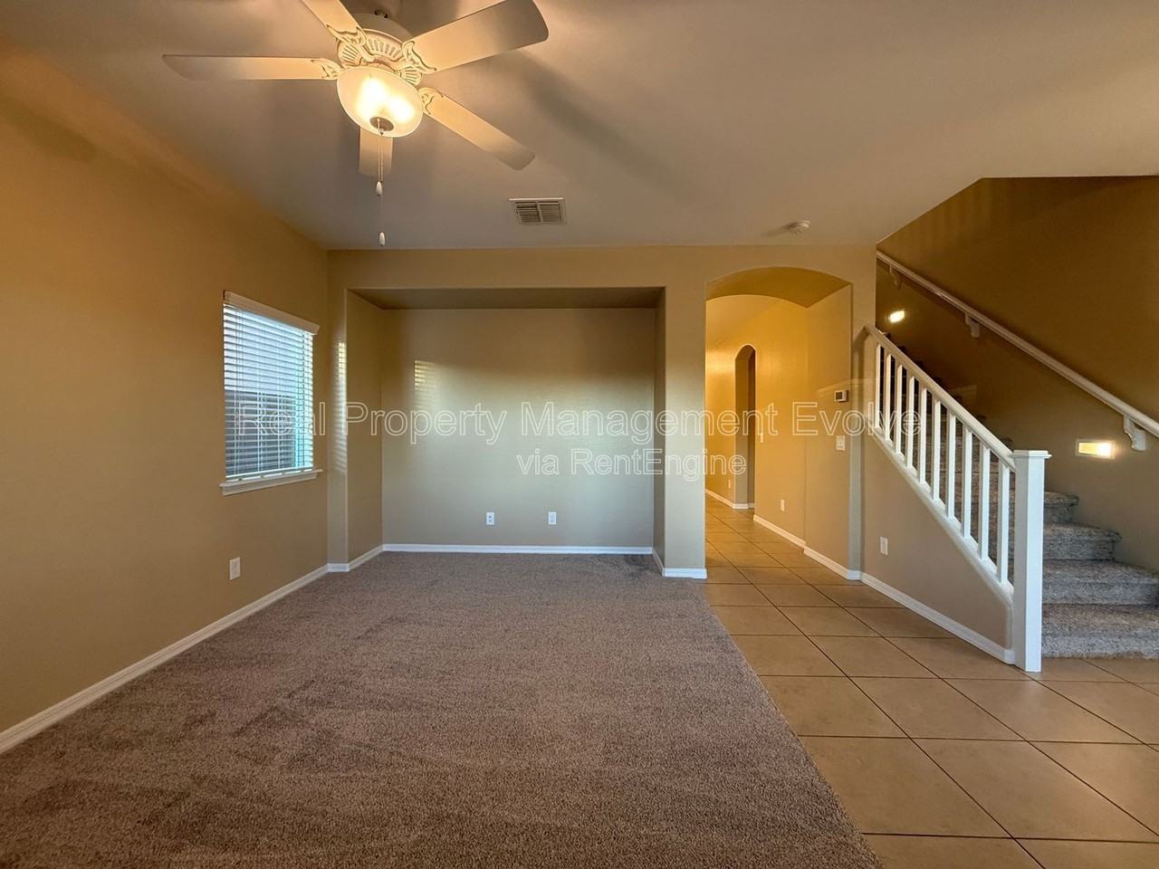 42239 N Wollemi St - Photo 7 of 46