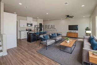 4720 Clive Ave - Photo 1 of 1