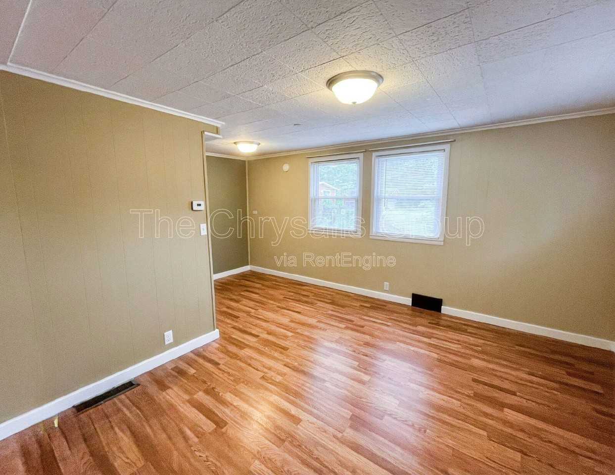 1400 Kansas St #A - Photo 6 of 15