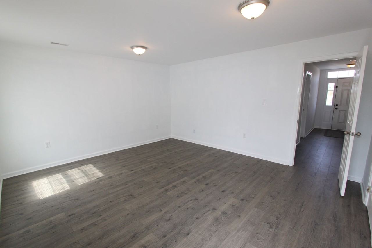 57 Battalion Ct - Photo 5 of 23