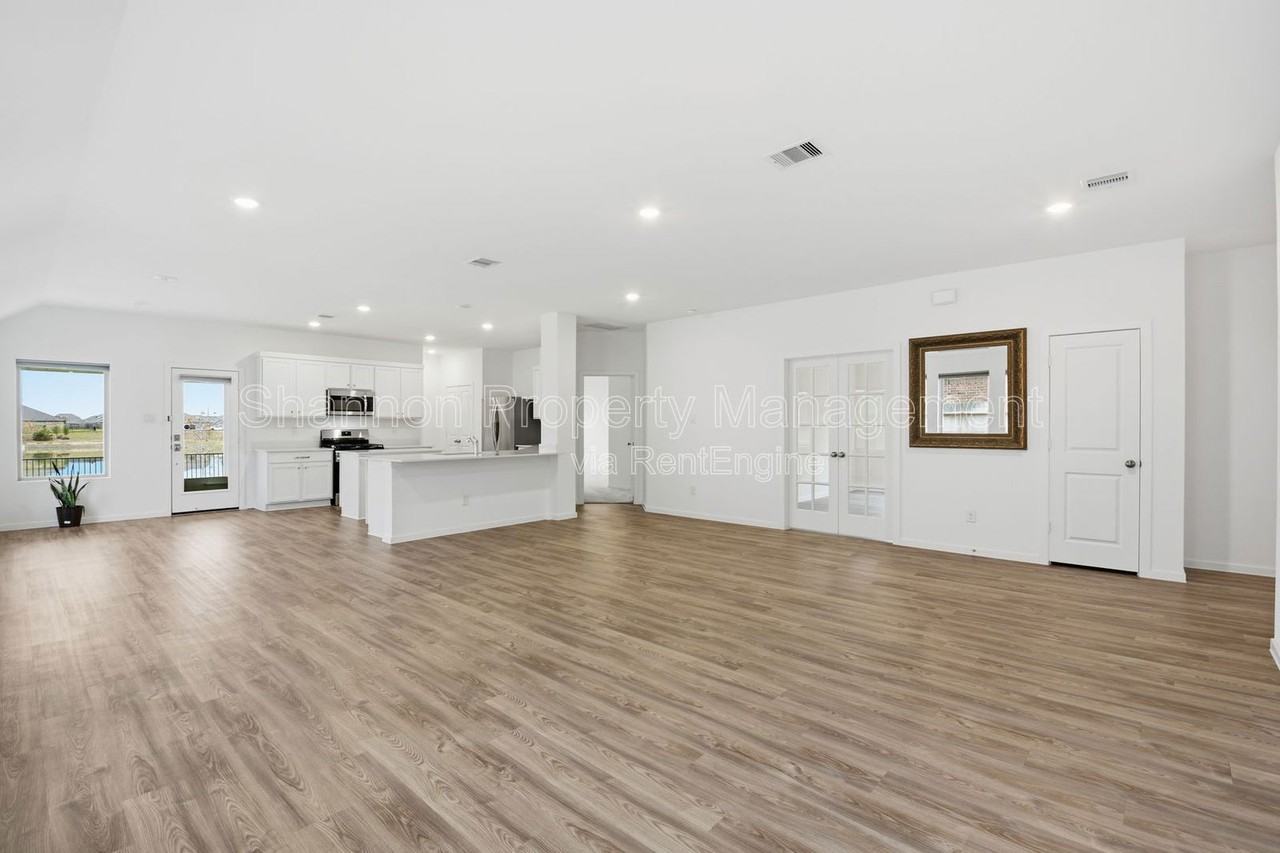 5434 Still Meadow Ln - Photo 4 of 36