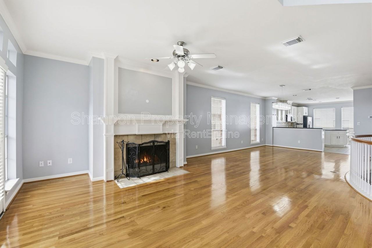 1314 W Webster St - Photo 7 of 31