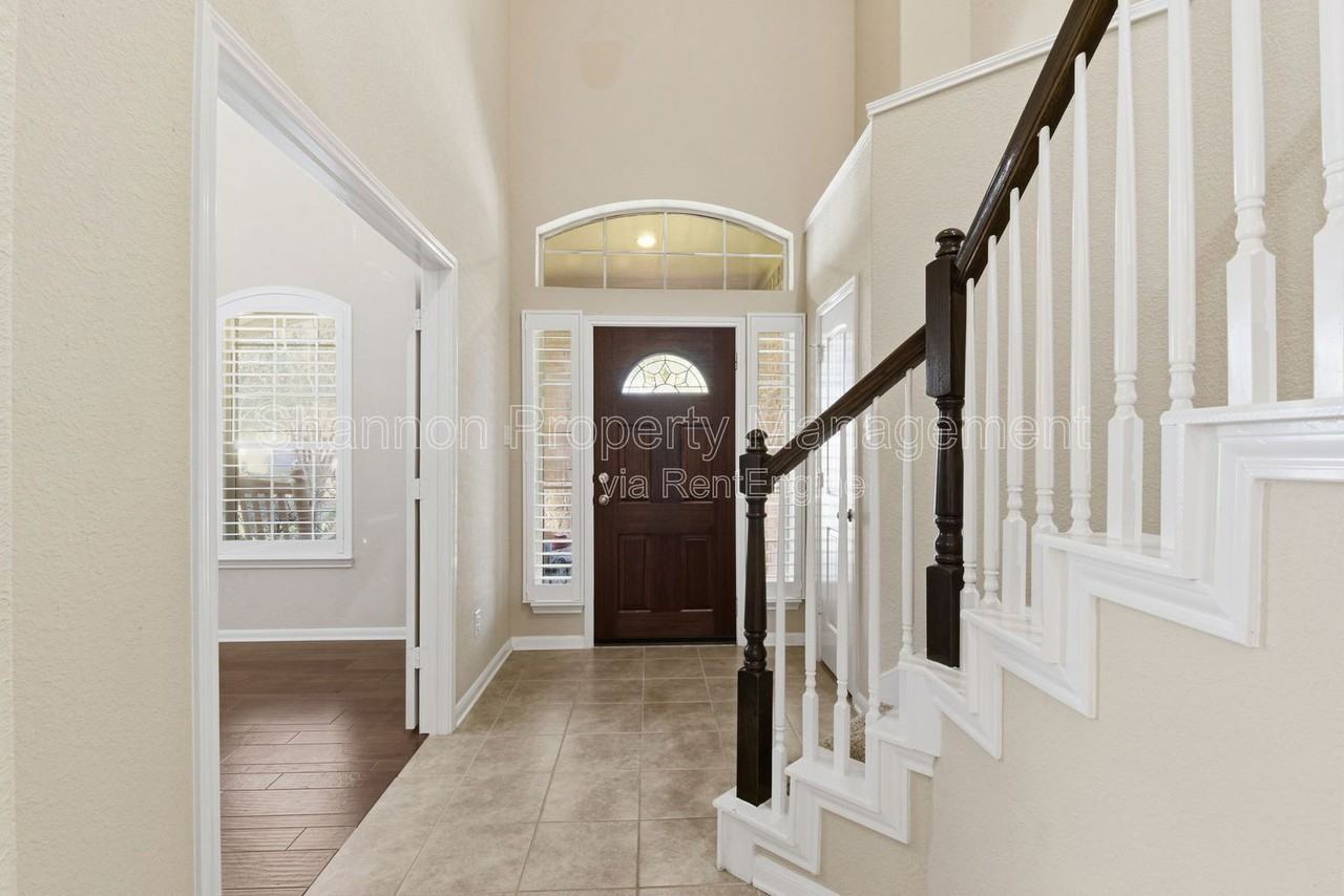 114 Forest Elk Pl - Photo 7 of 50