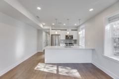 2201 40th Pl - Photo 1 of 1