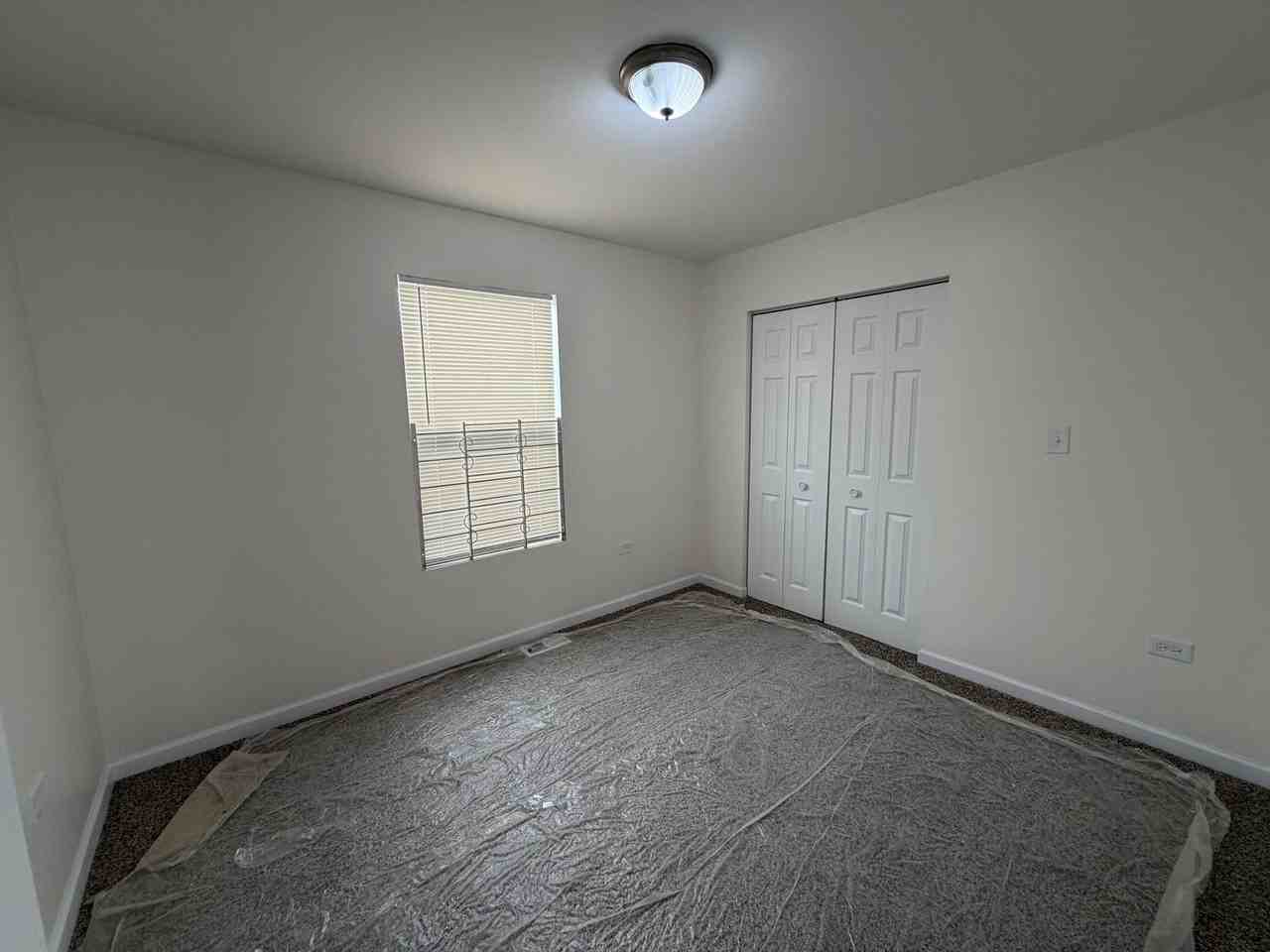 12327 S Parnell Ave - Photo 7 of 11