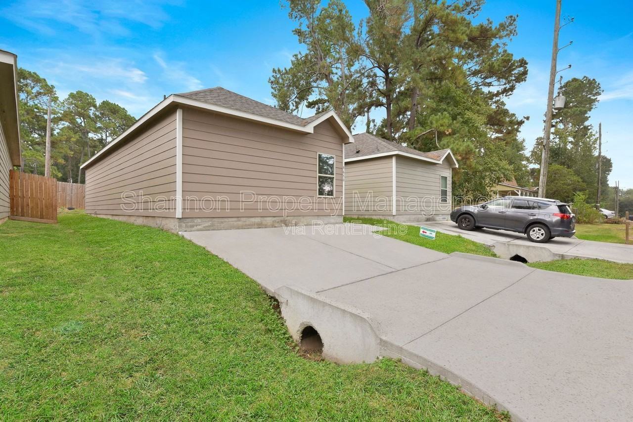 9650 Warm Spg - Photo 2 of 29