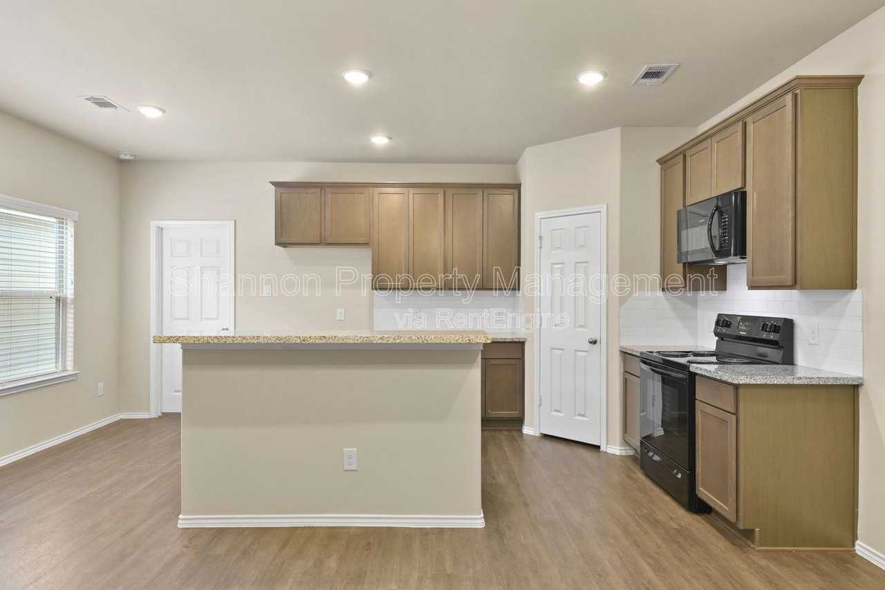 9650 Warm Spg - Photo 7 of 29