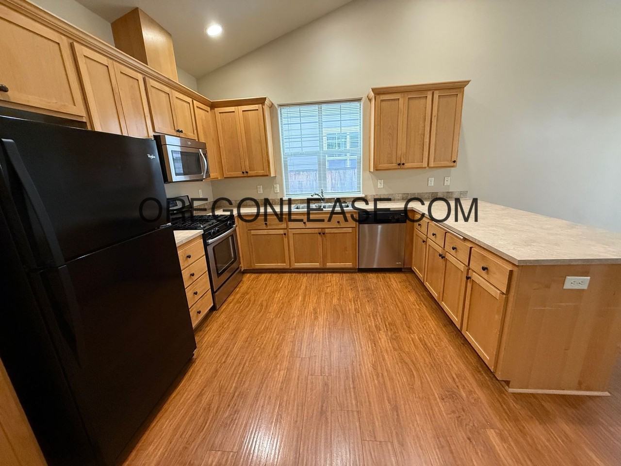 1994 Cedar Brook Dr - Photo 3 of 12