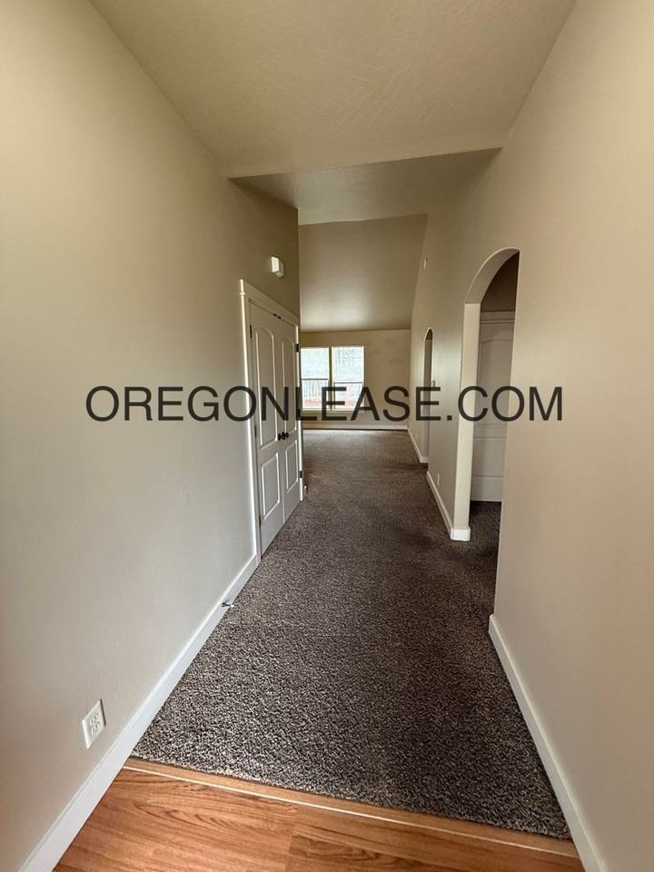 1994 Cedar Brook Dr - Photo 6 of 12