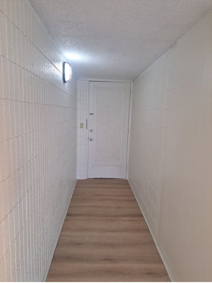 85-003 Pokai Bay St #402 - Photo 2 of 7