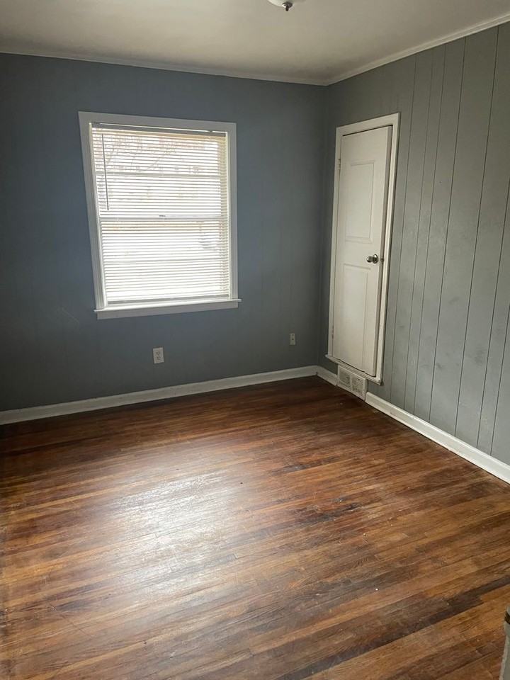 4183 Argonne St - Photo 4 of 9