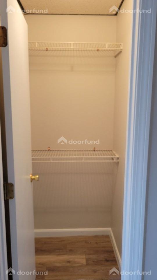 290 Central St #4 - Photo 6 of 9