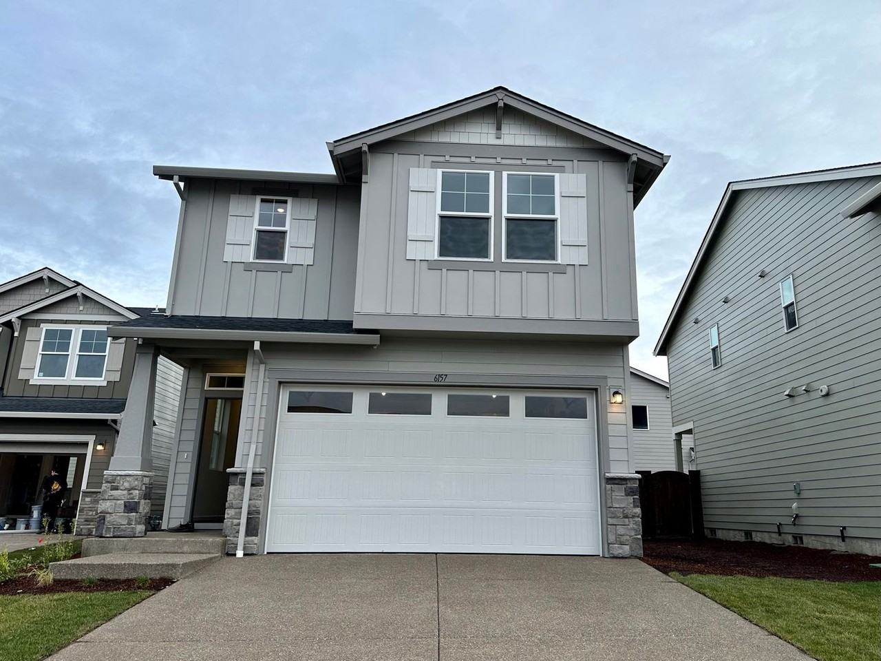 6157 Savannah St Se - Photo 2 of 35