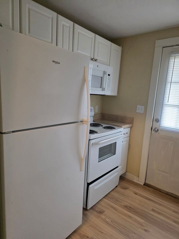 2232 Alice Ct - Photo 3 of 8