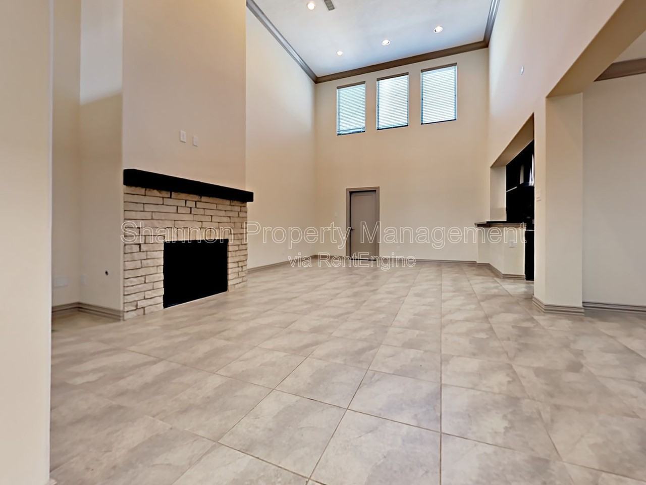 13408 Preston Cliff Ct - Photo 2 of 19