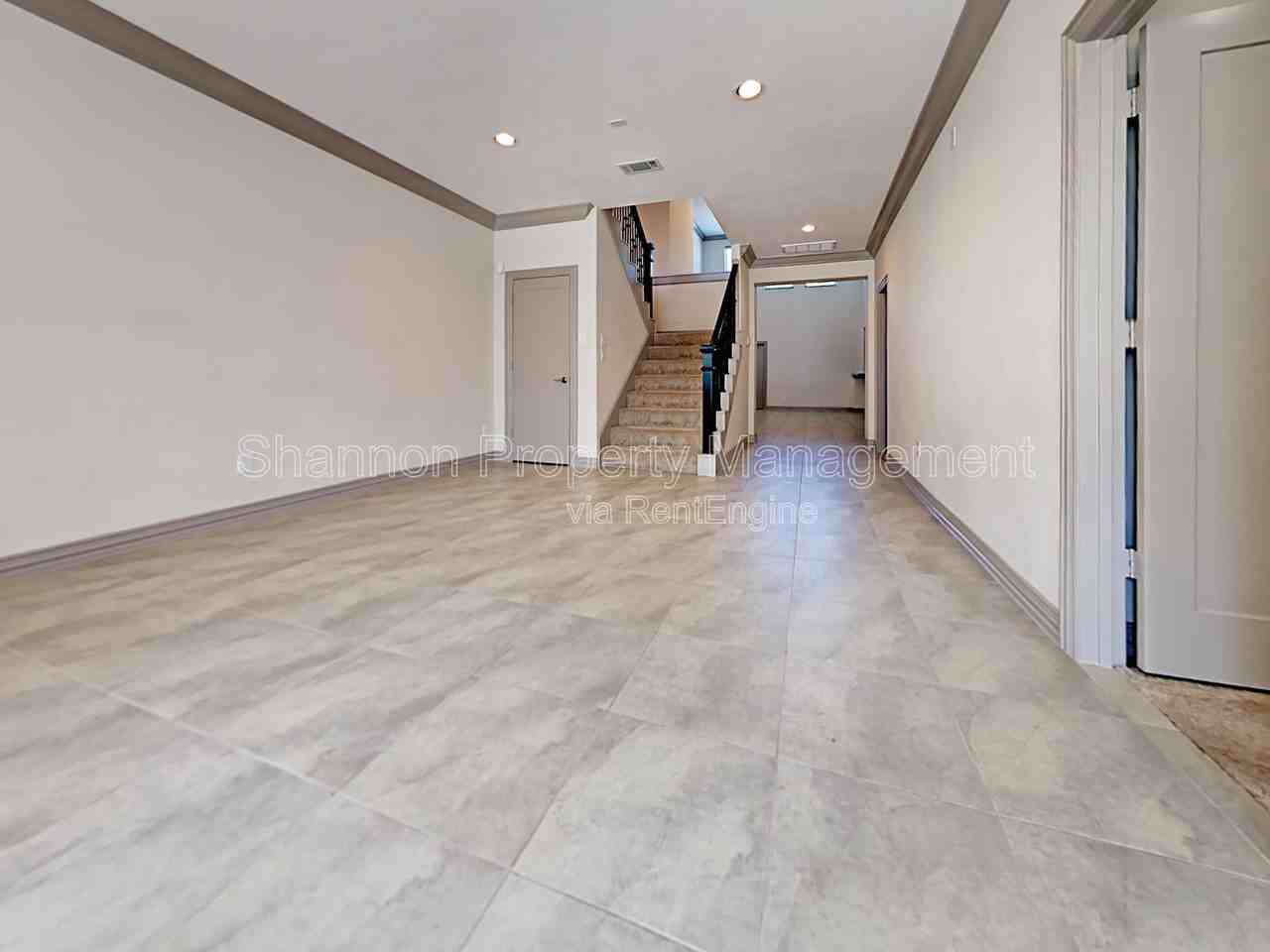 13408 Preston Cliff Ct - Photo 5 of 19