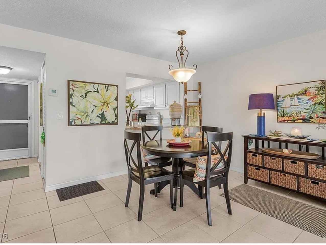 7069 Quail Run Ct E - Photo 5 of 11