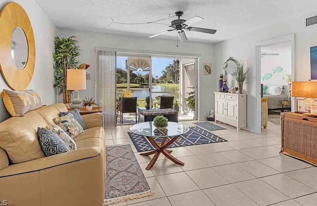 7069 Quail Run Ct E - Photo 7 of 11