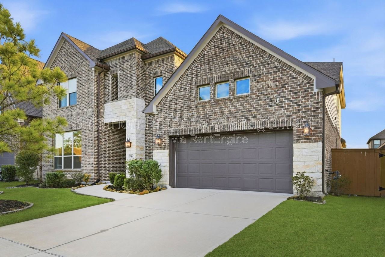 12434 Tullich Run Dr - Photo 2 of 47