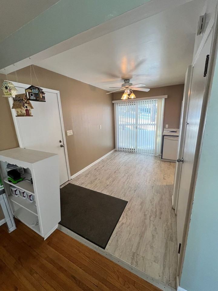 140 E Niagara St - Photo 4 of 24