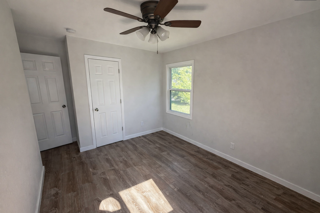 1508 Custer Rd - Photo 5 of 8