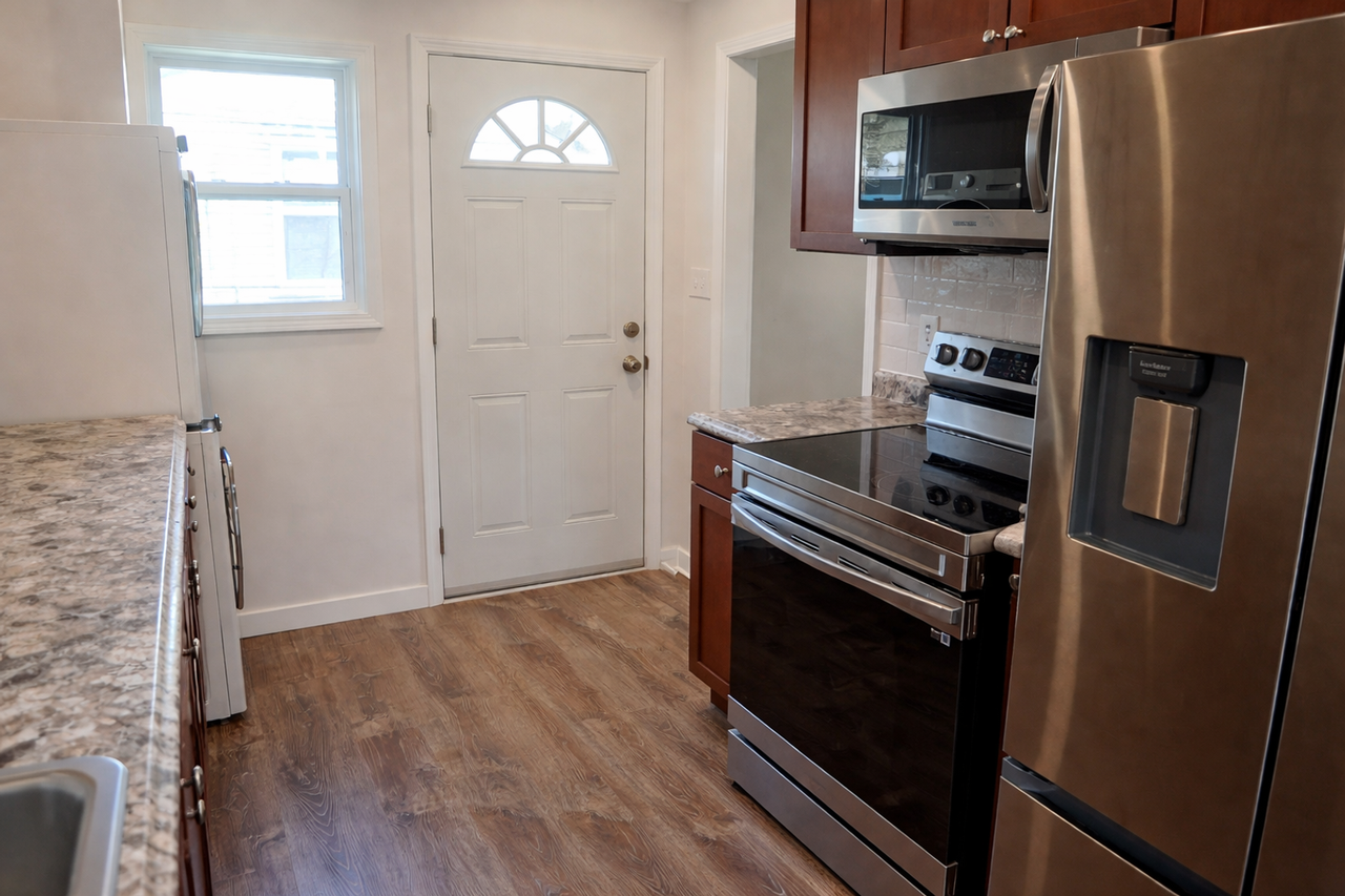 1508 Custer Rd - Photo 6 of 8