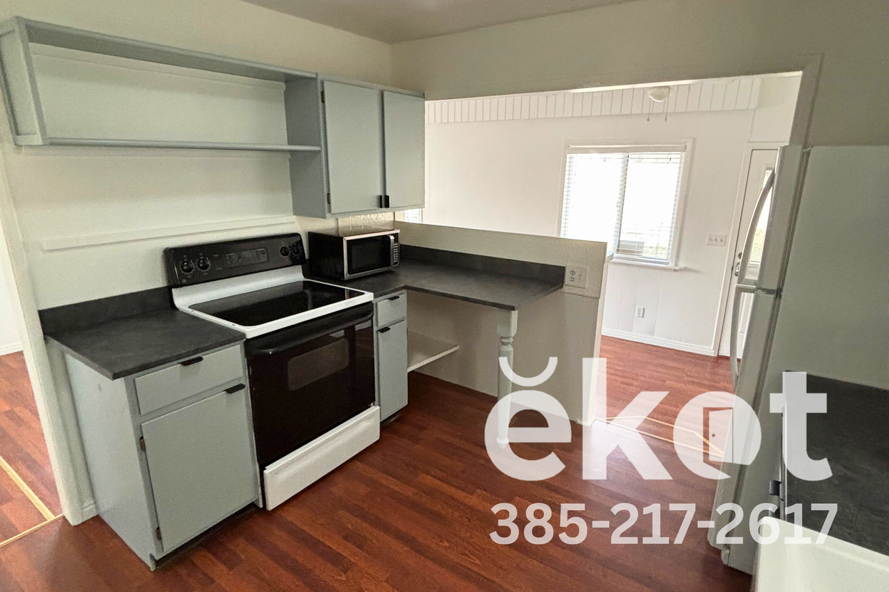 14551 S Redwood Rd - Photo 6 of 28