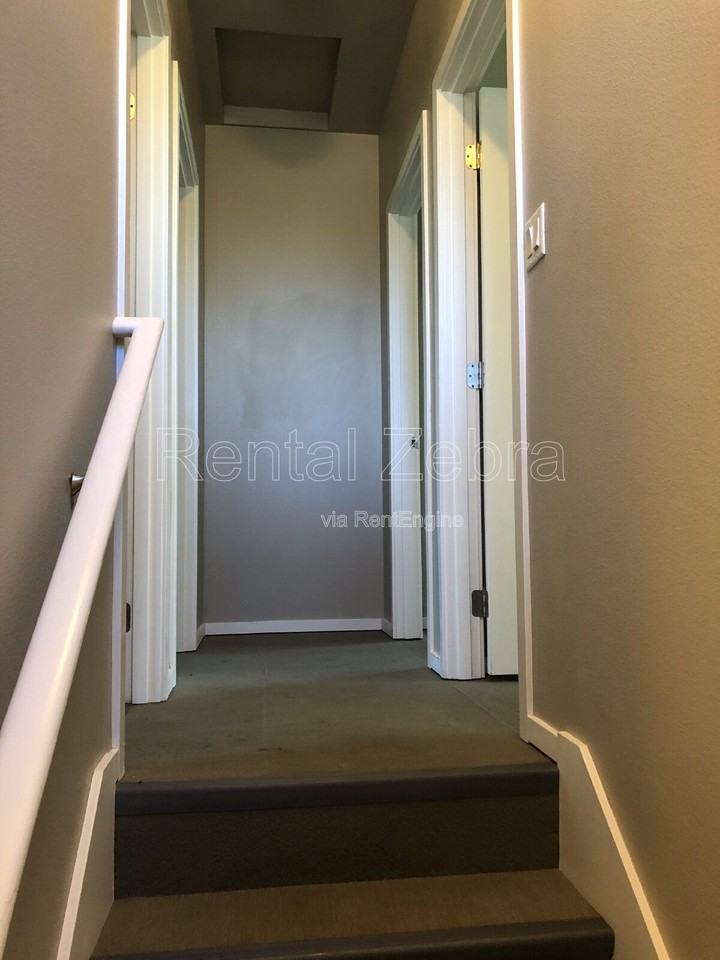 5 Sw Roosevelt Ave #1 - Photo 6 of 27