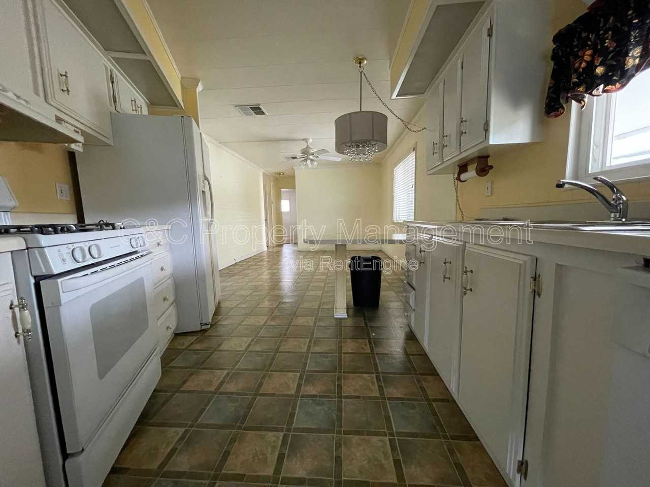 21100 State St #22 - Photo 6 of 16