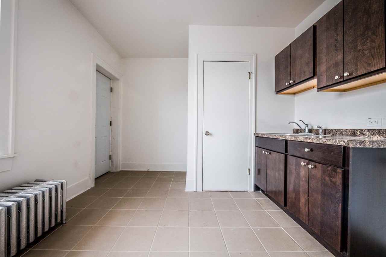5328 W Harrison - Photo 4 of 15