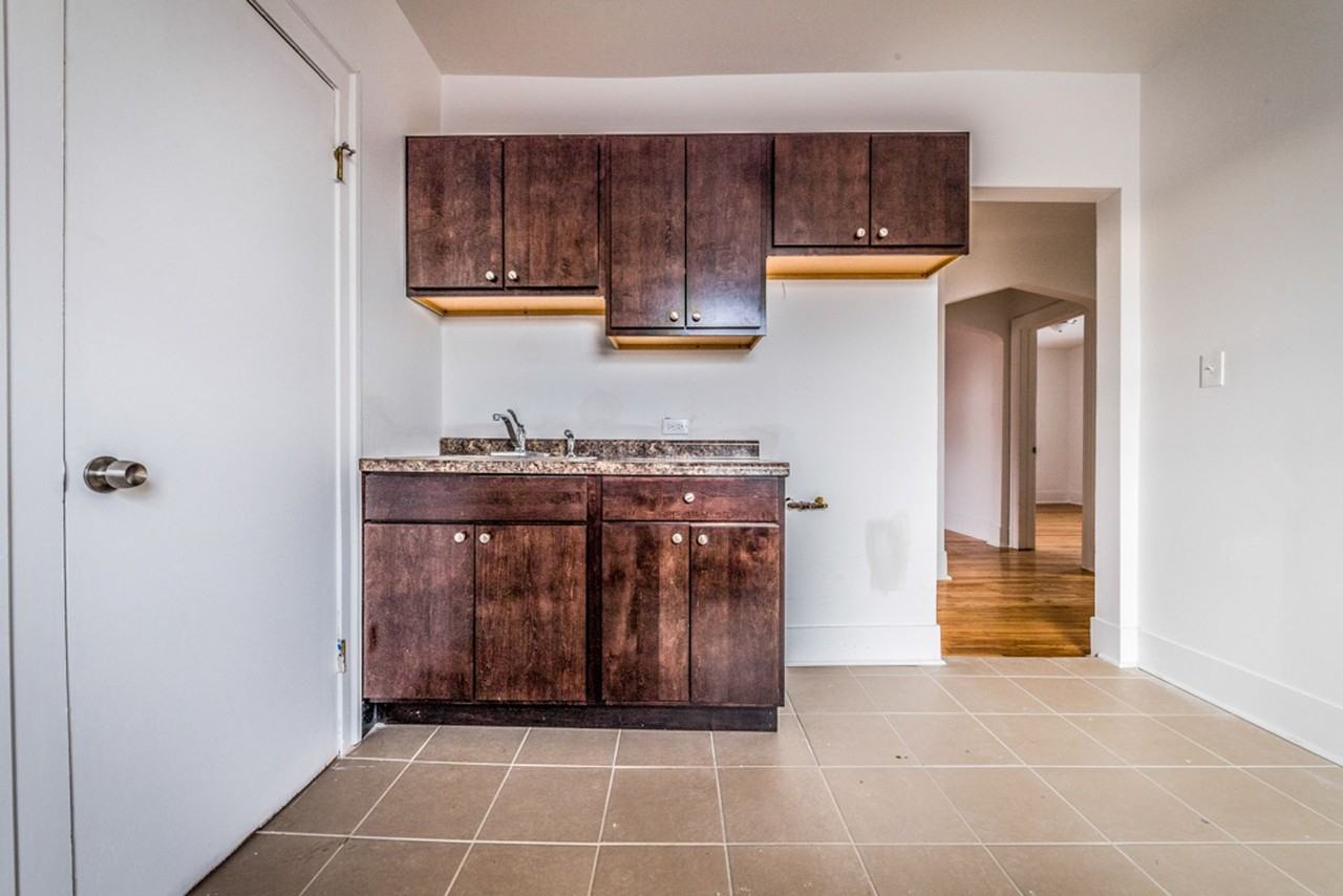5328 W Harrison - Photo 5 of 15