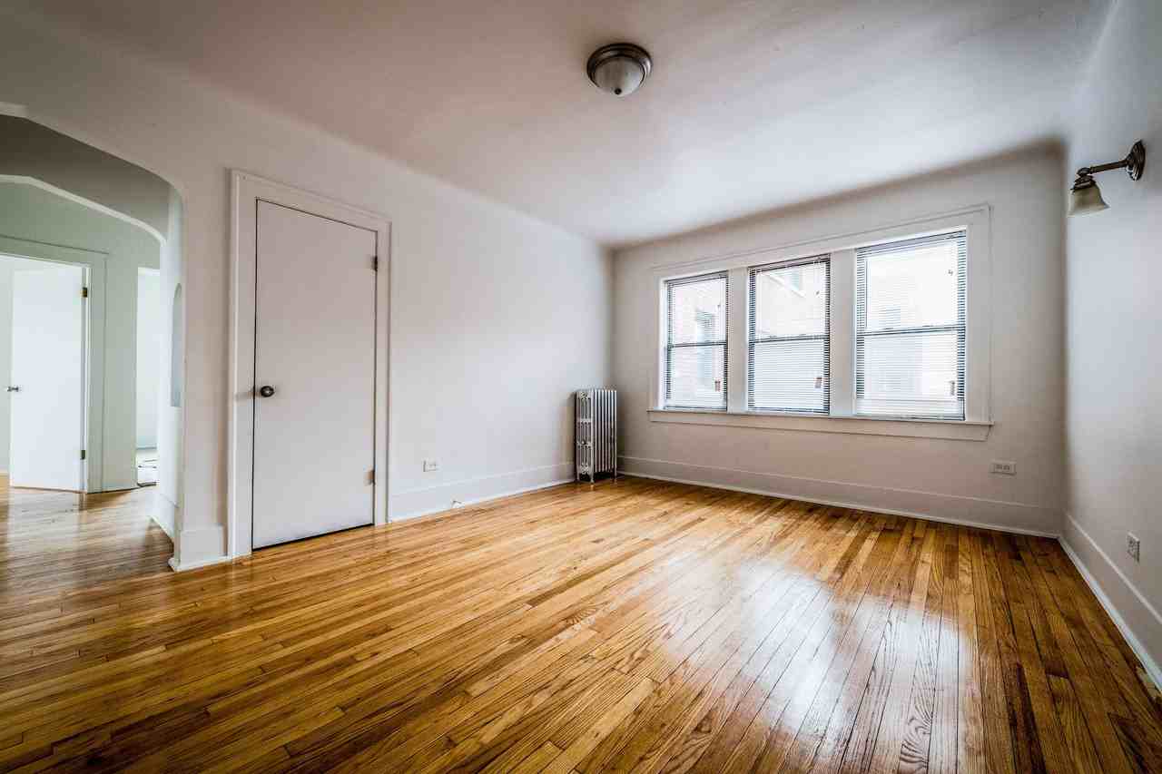5328 W Harrison - Photo 7 of 15
