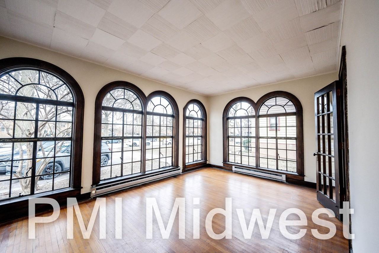 3505 N Pennsylvania St - Photo 4 of 20