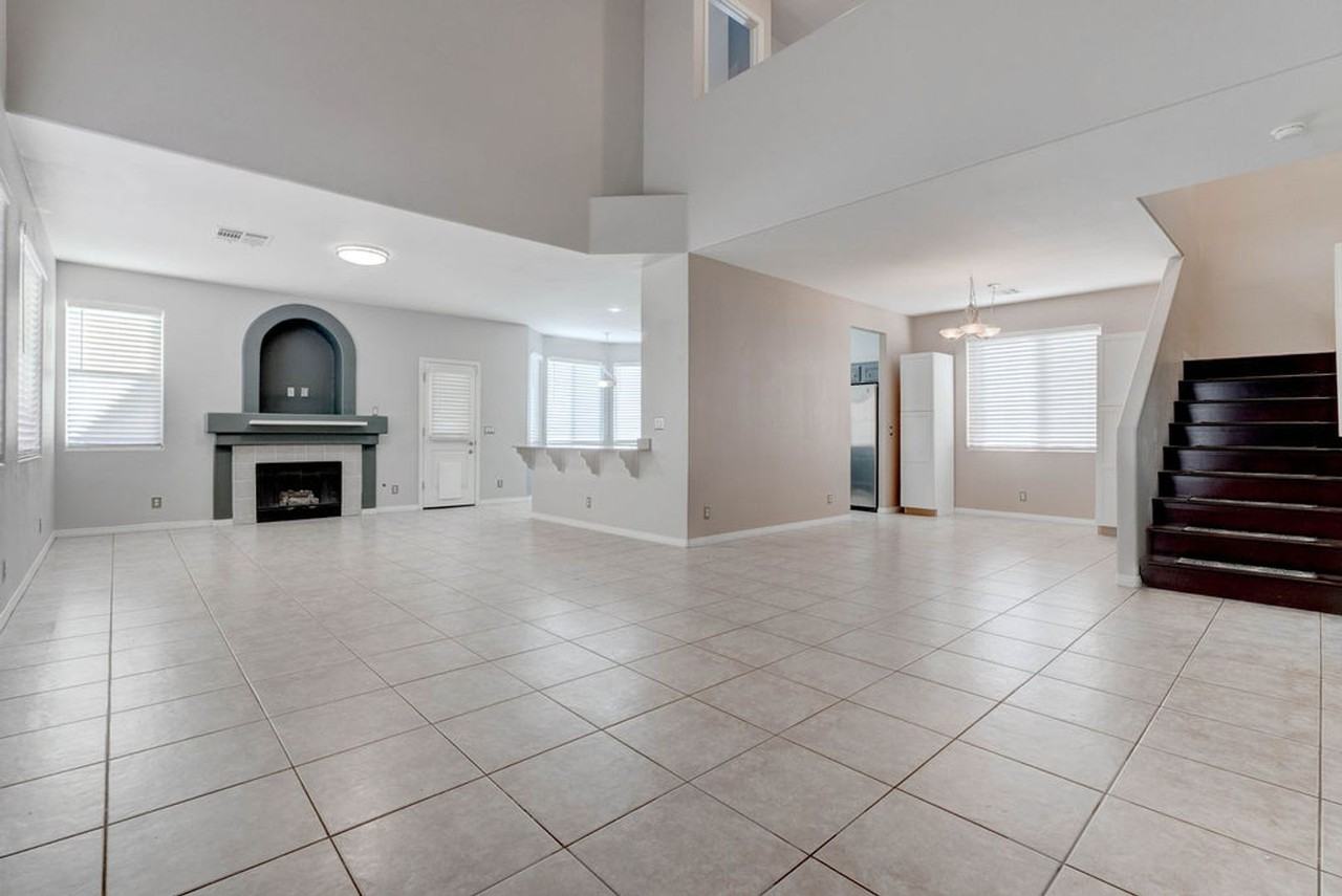 9001 Rusty Rifle Ave - Photo 2 of 46