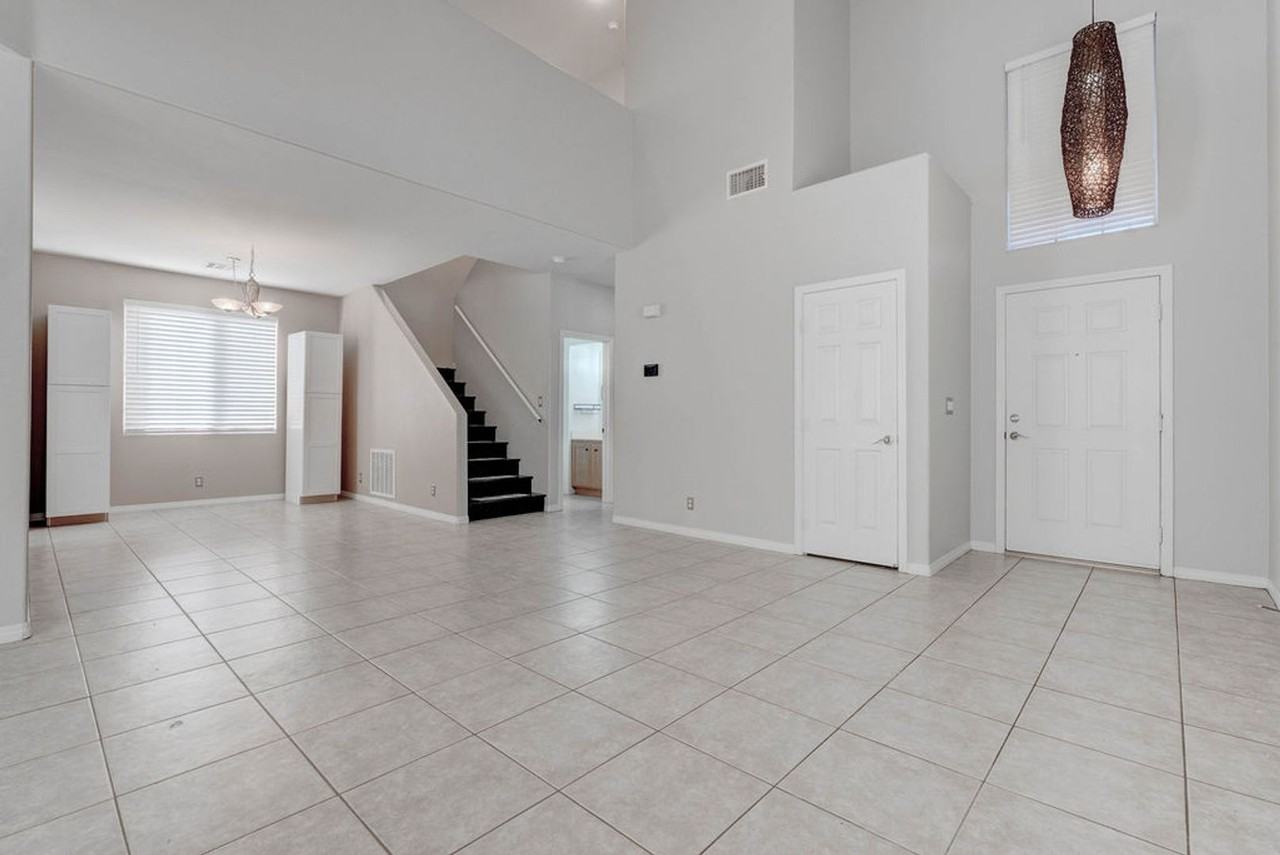 9001 Rusty Rifle Ave - Photo 3 of 46