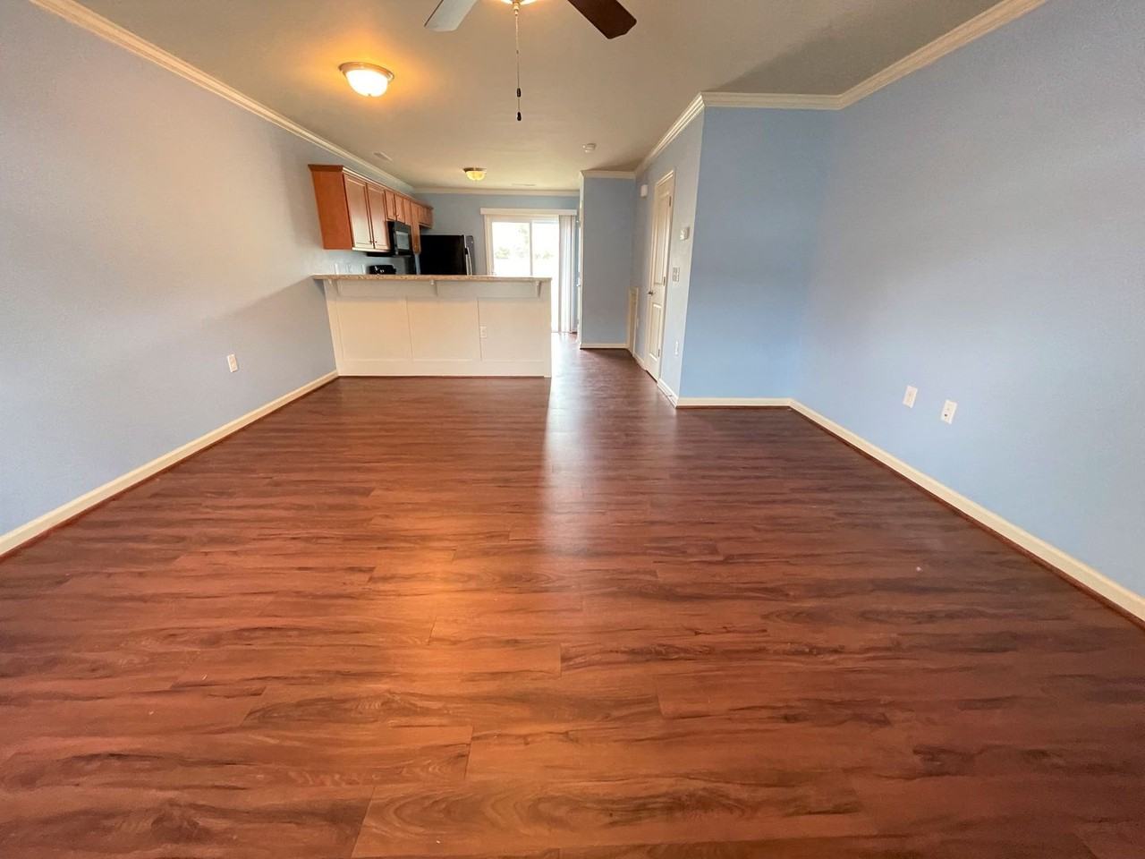 404 Sullivan Loop Rd - Photo 3 of 24