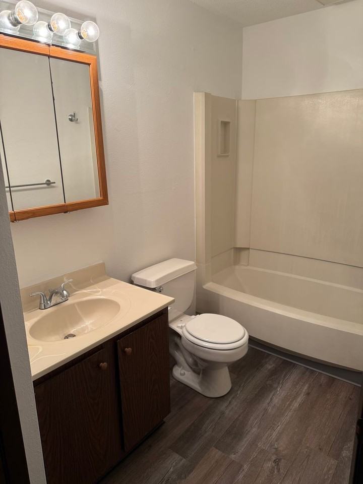 Meadow Park North - Photo 6 of 10