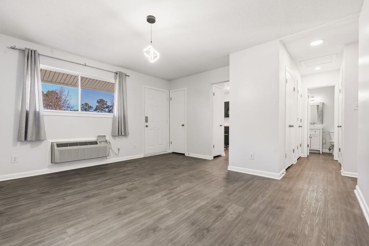 C6 Shepherd Ln #C6 - Photo 4 of 15