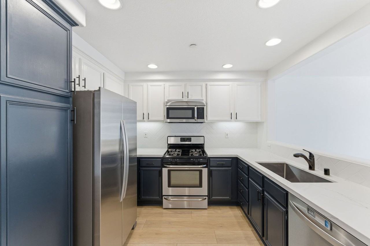 30 Three Vines Ct - Photo 6 of 19