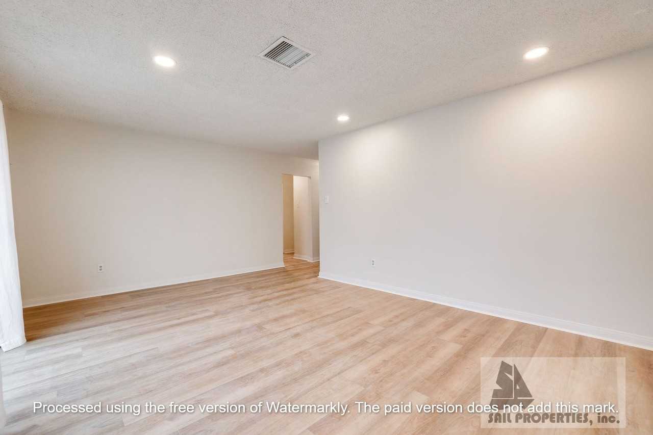 7869 La Mirada Cir - Photo 6 of 15