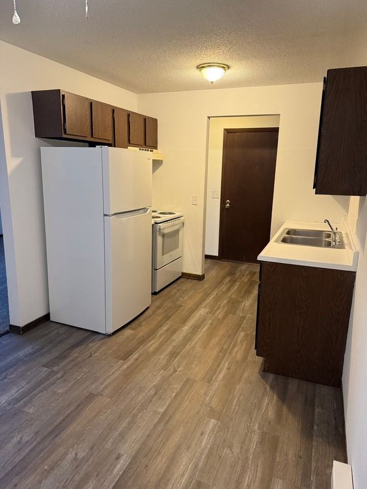 Meadow Park South - Photo 3 of 22
