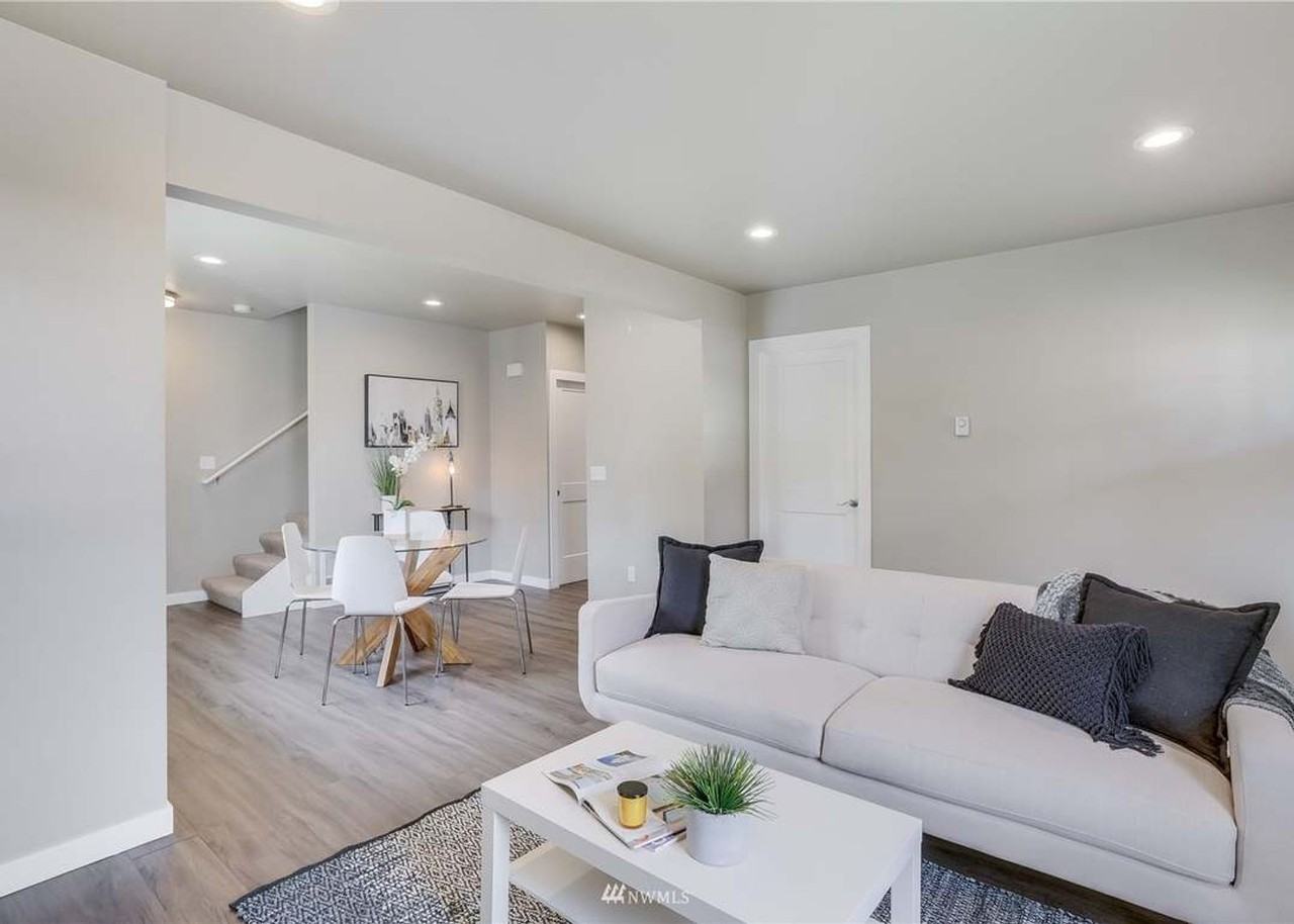 8816 8816 S Yakima Ave - Main Home-A #A - Photo 2 of 14