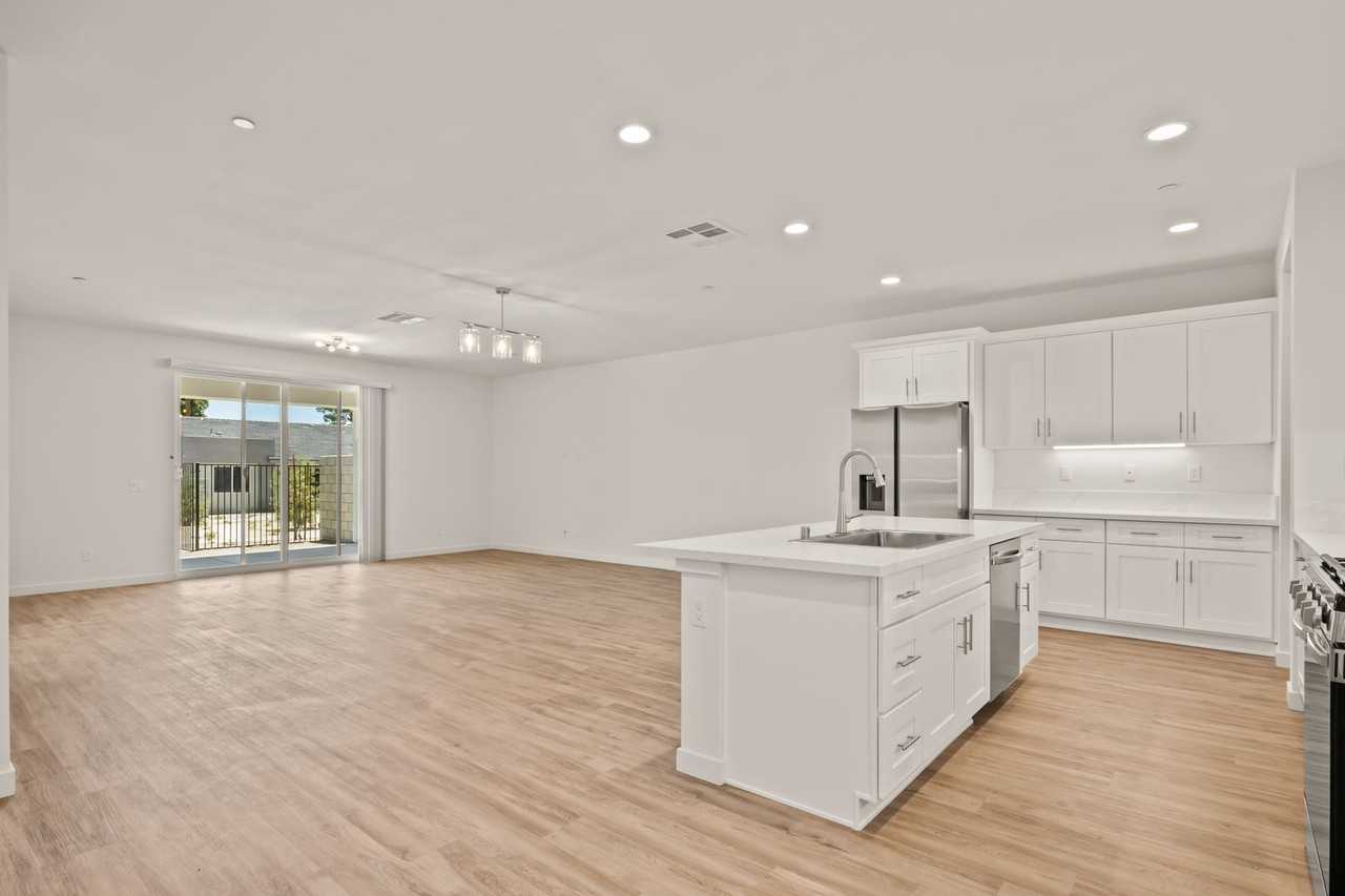 49198 Cochran Dr - Photo 4 of 33