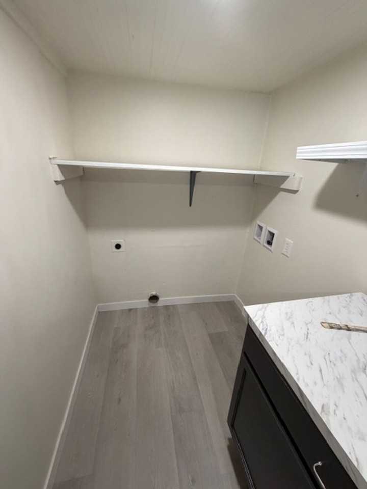 211 E Cherry St - Photo 5 of 13