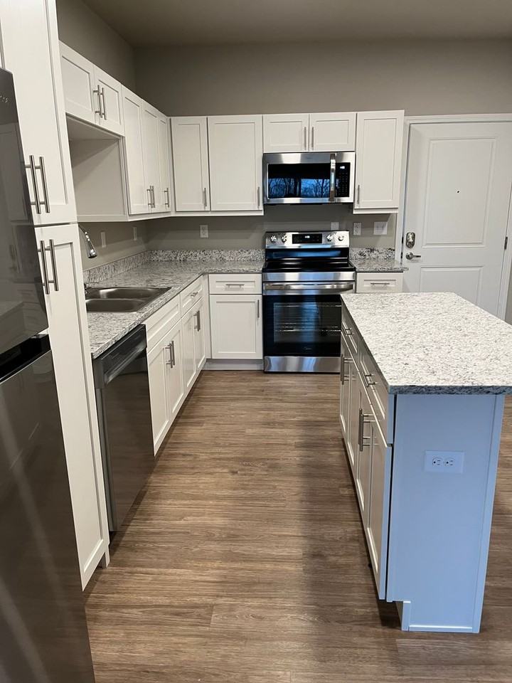 Fulbright Heights - Photo 4 of 42