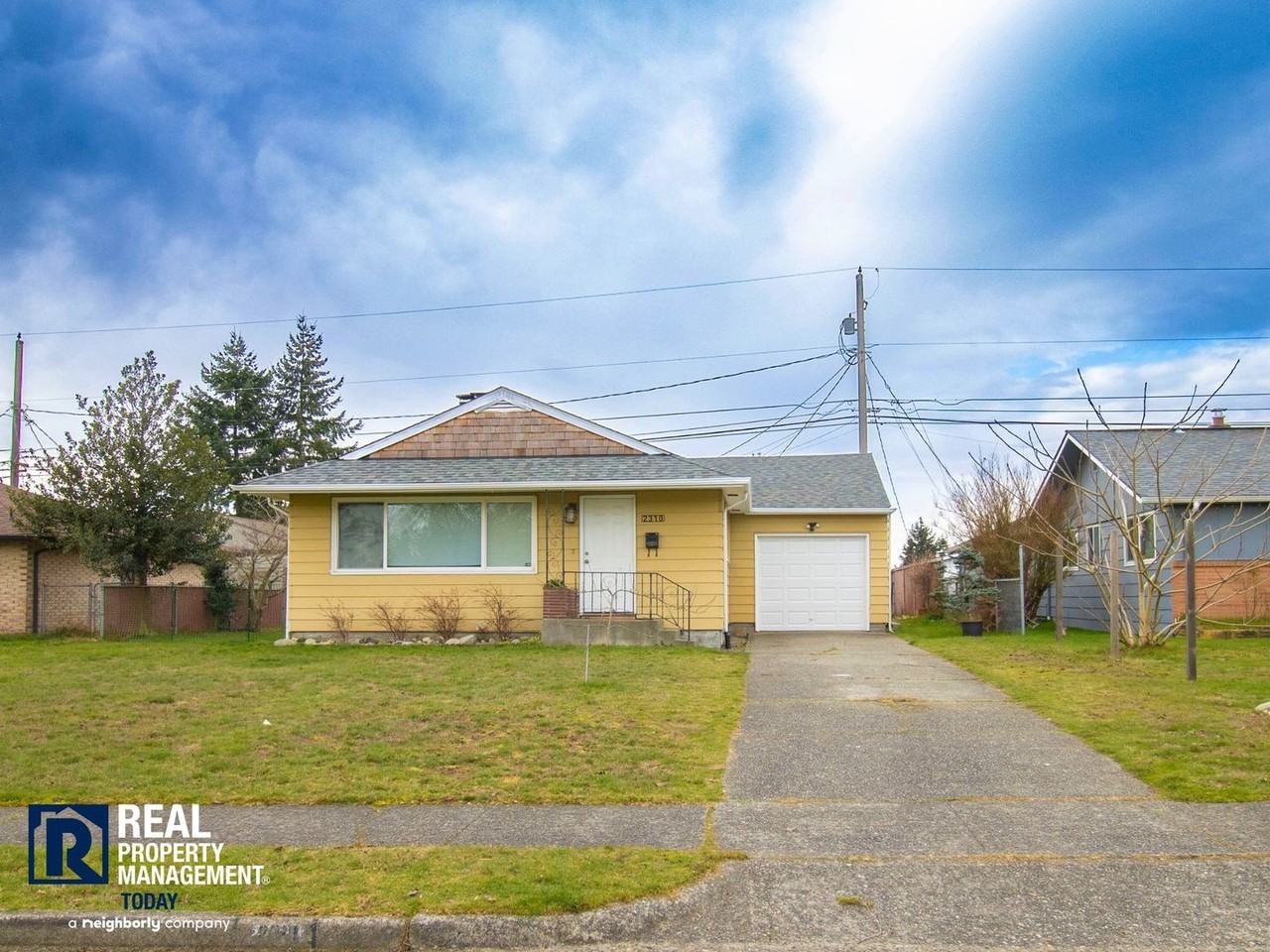 2310 N Shirley St - Photo 2 of 25