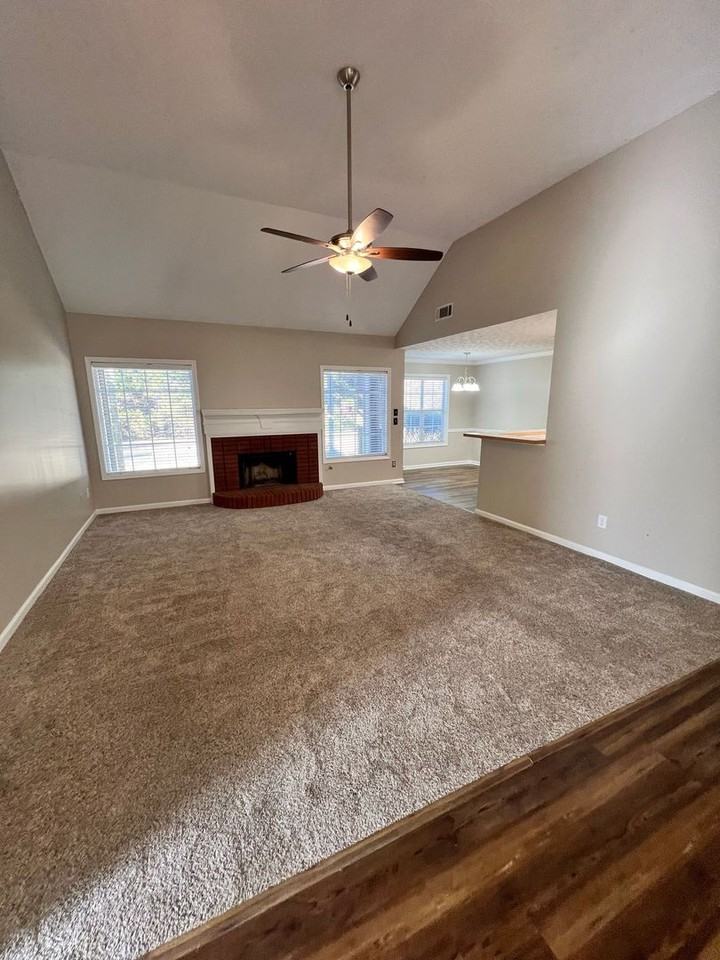 3313 Beech Hollow Ct - Photo 4 of 23