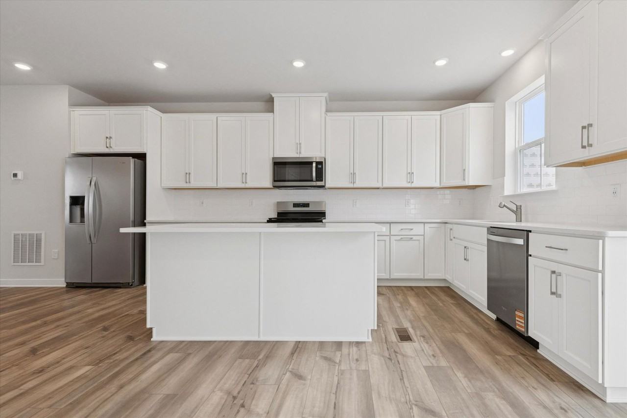 18 Anderson Dr - Photo 7 of 30